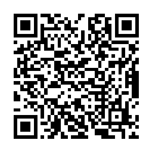 显然这个事情对于他来说实在是有些太过于匪夷所思了二维码生成