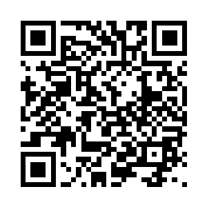 显然这步足也是这机械巨兽的攻击利器之一二维码生成