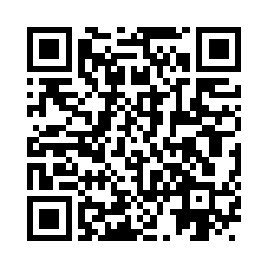 晏氏笑吟吟的握住陆轻盈的手相伴走进布幔二维码生成