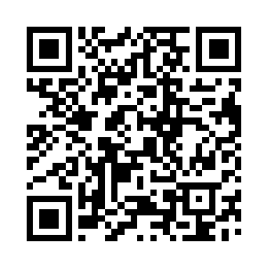 晏浩云从身上拿出了一双雾蒙蒙的手套二维码生成