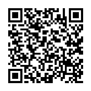晏谷兰却怎么也没办法将目光从虞方的身上挪开二维码生成