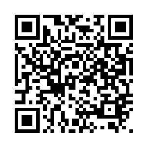 晚上再把鹰放在专门驯鹰的粗绳子上二维码生成