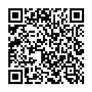 景横波再次目瞪口呆――房间里的家具就是机关暗器二维码生成