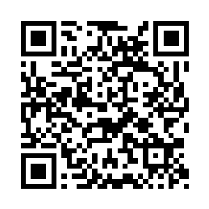 景横波觉得她每个字从脸颊的肥肉中挤出来二维码生成