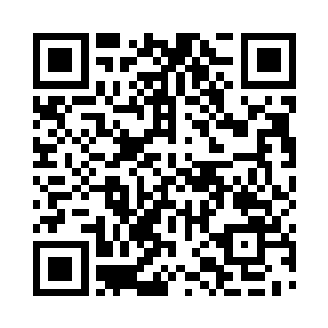 暗用金字诀的金属性灵气化为一个圆形巨盾二维码生成