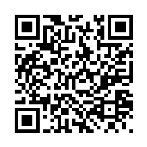 暴动的俘虏们试图冲击华夏军的阵地二维码生成