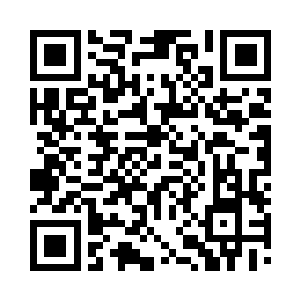 曲歌从展厅的大门口慢慢悠悠地走了进来二维码生成