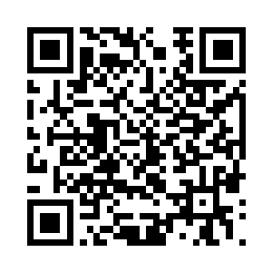 曲龙珺也就着油灯翻到了过去的一些新闻纸二维码生成