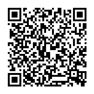 更不应该因为前两张专辑的辉煌就对第三张专辑抱有更多的期待……二维码生成