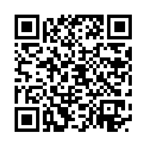 更不用大费周章和冒着被发现的危险二维码生成