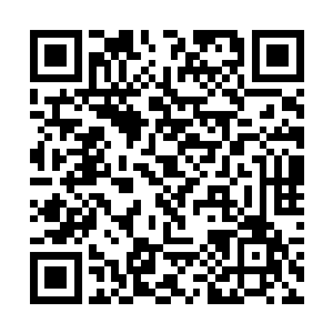 更何况他刚才送唐劫离开使用的仙法神通五鬼大搬运二维码生成