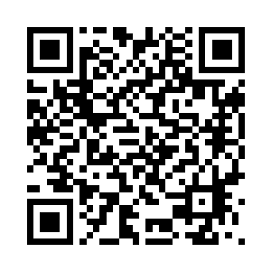 更何况他现在已经有了身份和地位二维码生成