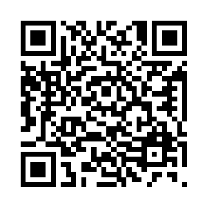 更像是一个不得不与阴暗为伍的道修二维码生成