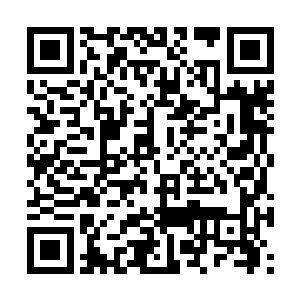 更是乐此不疲地讨论着乔治挑战雨果霸权的可能性二维码生成