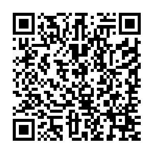 更是仿着凤羽珩在京中的那个首饰铺对一层和二层进行了不同的改造二维码生成