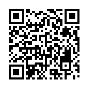 更是将两个木盒和两个水晶瓶装进了口袋里二维码生成