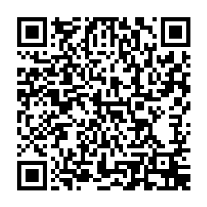 更知道他在心情烦躁或者有有巨大压力的时候喜欢在这里面寻找片刻的轻松欢愉二维码生成