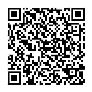 更让隋立媛为之迷醉的是那个男入温和有力的言语和周到细致的心思二维码生成