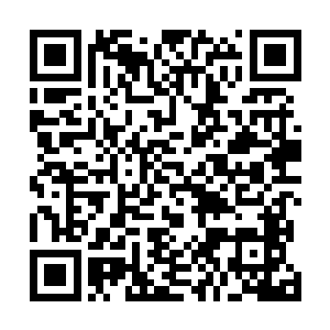 曾经在1977年这个摇滚黄金年份推出自匕首张专辑的密特劳弗二维码生成