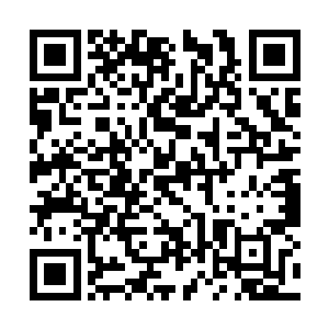 曾经的那些阴影并没有因为他俩的告白而烟消云散二维码生成