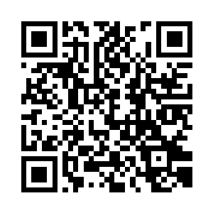 最后两人在大虾他们的护送下撤离拥堵的人群二维码生成
