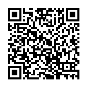 最后剩下的钱他捐给老家翻建了一个规模很大的中学二维码生成