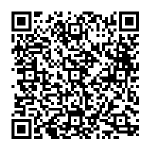 最后只是在拣几支枪的时候和同样也开始收获战利品的部族武装分子稍微有点争执二维码生成