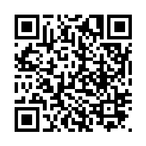 最后把车侧面撞击在旁边的建筑墙上二维码生成