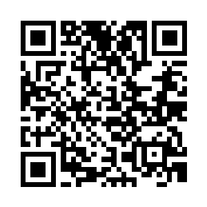 最后示意自己两个手下放慢脚步带着这导游二维码生成