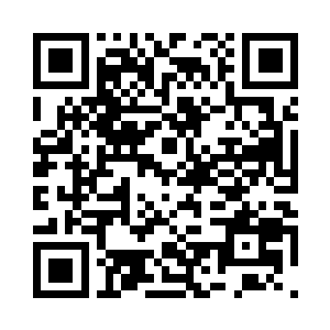 最后竟然直接变成了一柄恐怖的巨剑二维码生成