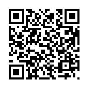 最后躺在洞口湿漉漉的石板上睡着了二维码生成