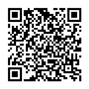 最后还自暴自弃的过了一段混乱放纵的生活……二维码生成