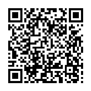 最大的竞争力也就在于……这件衣服是泰隆设计的二维码生成