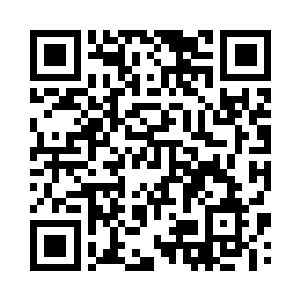 最开始看骨片的小胡子青年开口问道二维码生成