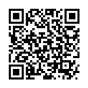 最终周阳华和宗成泽一前一后走过来二维码生成