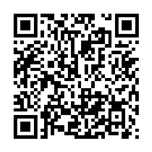 月瑶也想不通自己为什么会对这男人产生这种情愫二维码生成