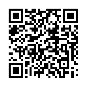 有两个参赛者在企图混过检查点的时候二维码生成