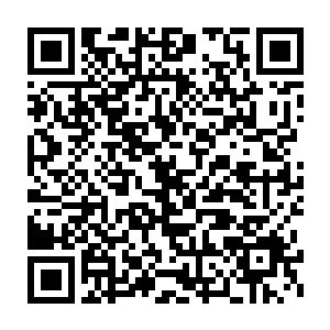 有个名叫山本大郎的日本人因为使用不正当的手段抢夺威大公司的矿山二维码生成