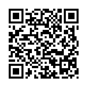 有些惶恐的战士可能是听过他名声还没见过二维码生成