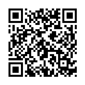 有人目光落在下方集结人马不远处的一个地方二维码生成
