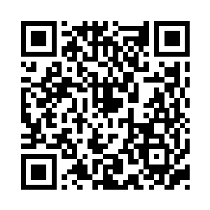 有好几名黑衣男子加入了战斗的队伍当中二维码生成