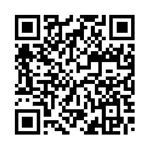 有意无意的露出无名指上的大钻戒二维码生成