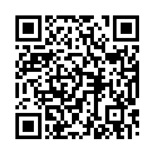 有数十名天火宫的弟子在炼制着丹药二维码生成