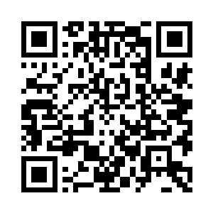 有数名美丽少女模样的傀儡犹如蝴蝶一般二维码生成