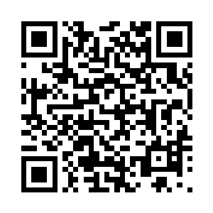 有的士兵试探性的向这个铁盒子设计二维码生成