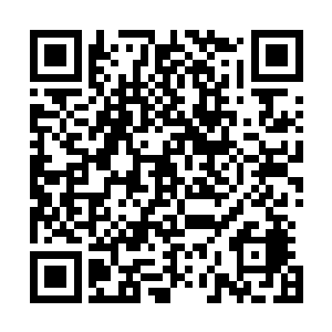 有的甚至是直接从某个作业本或者是课本某页撕下来一溜溜二维码生成