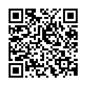 有着各种奇形怪状的钟乳石和石灰石二维码生成