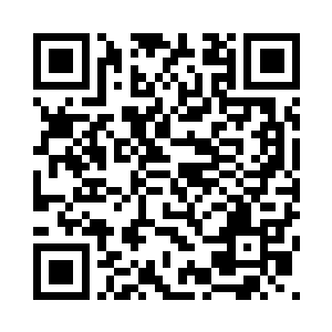 服务生就用地道的法语问着白振东二维码生成