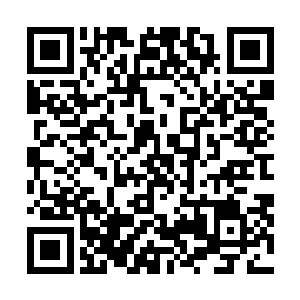 望向对面黑衣人的目光之中也闪过了一抹无比冷厉的光芒二维码生成