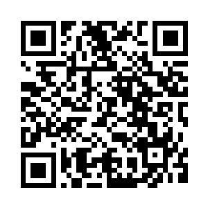 望着他的眼神里多了丝真实的疑惑二维码生成